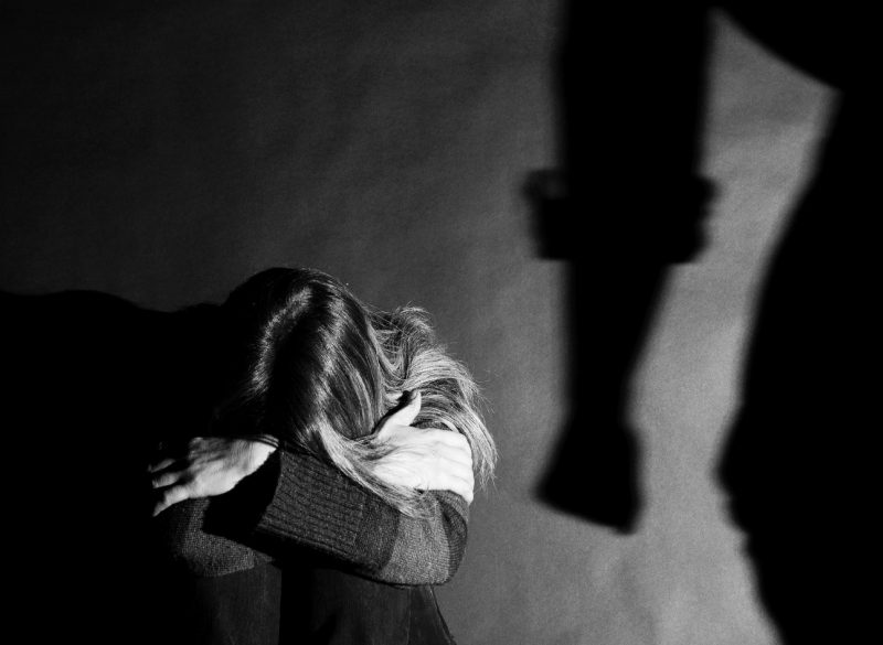 Vítimas de feminicídio aumentam durante a pandemia