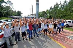Com luta e mobilização, trabalhadores conquistam acordo na Aperam e na Toledo