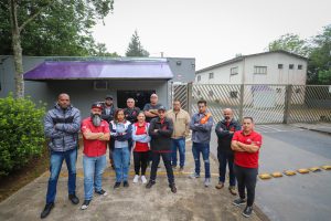Trabalhadores na Weg e na Aperam estão em greve por aumento real