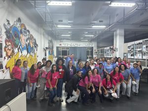 Coletivo de Mulheres realiza atividades do Outubro Rosa na Volks e na Legas