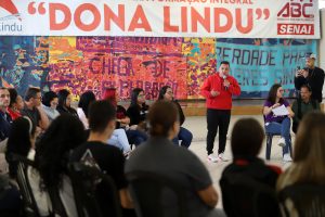 Escola do Sindicato firma nova parceria com a UFABC com cursos gratuitos e bolsa para jovens