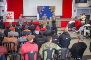 Encontro de Metalúrgicos e Químicos marca Dia do Cipeiro