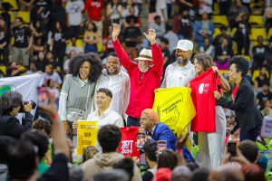 “Ninguém na idade de vocês tem o direito de desistir”, diz Lula em encontro com jovens da Rede de Cursinhos Populares