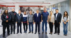 Delegação chinesa visita Sindicato para debater representação sindical e novas formas de trabalho