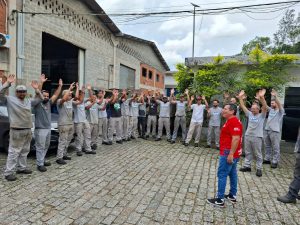 Trabalhadores na Etage e na 2S aprovam negociações de dias-ponte conduzidas pelo Sindicato