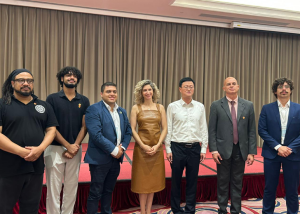 Metalúrgicos do ABC representam Brasil em seminário do BRICS na China