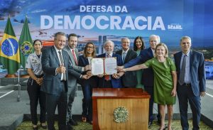 Sindicato reafirma luta em São Paulo e Brasília pelos três anos de resistência democrática