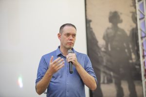 Brasil registra 70 medidas protetivas por hora e lança pacto para proteção à mulher